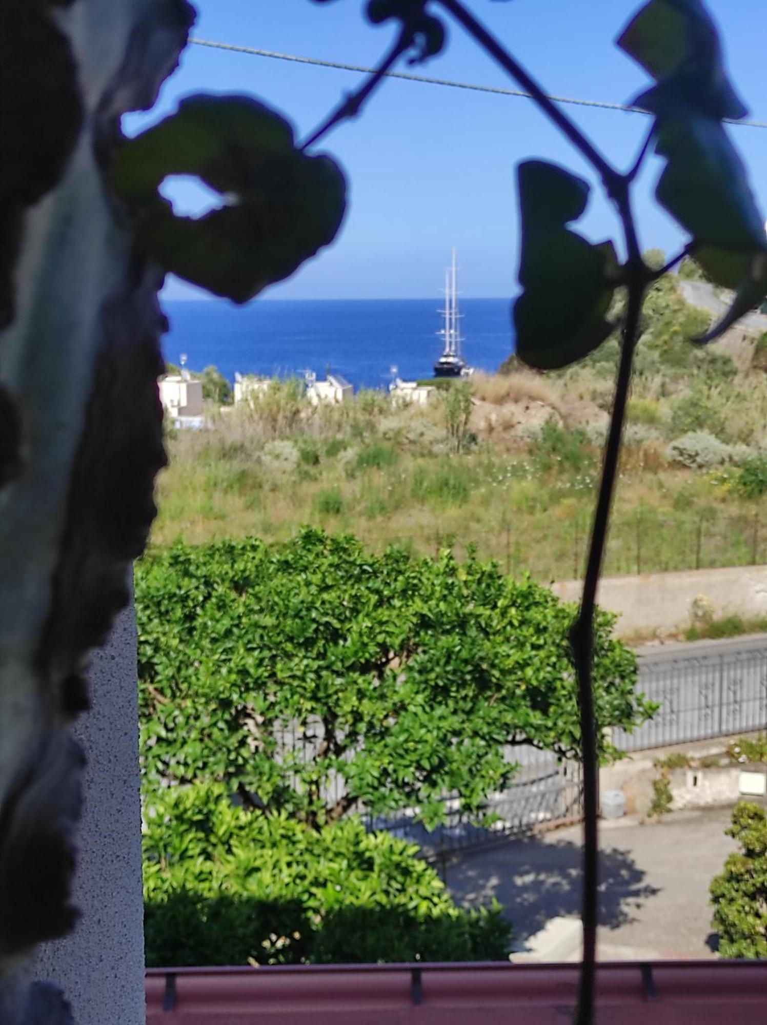 Holiday Home Mennulita ลีปารี ห้อง รูปภาพ