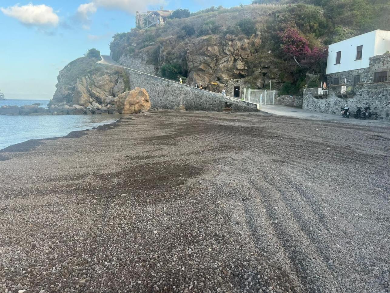 Holiday Home Mennulita ลีปารี ภายนอก รูปภาพ