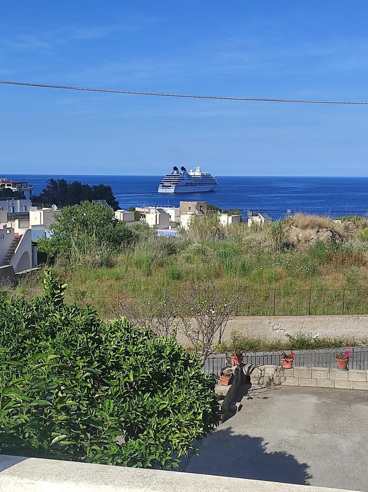 Holiday Home Mennulita ลีปารี ภายนอก รูปภาพ
