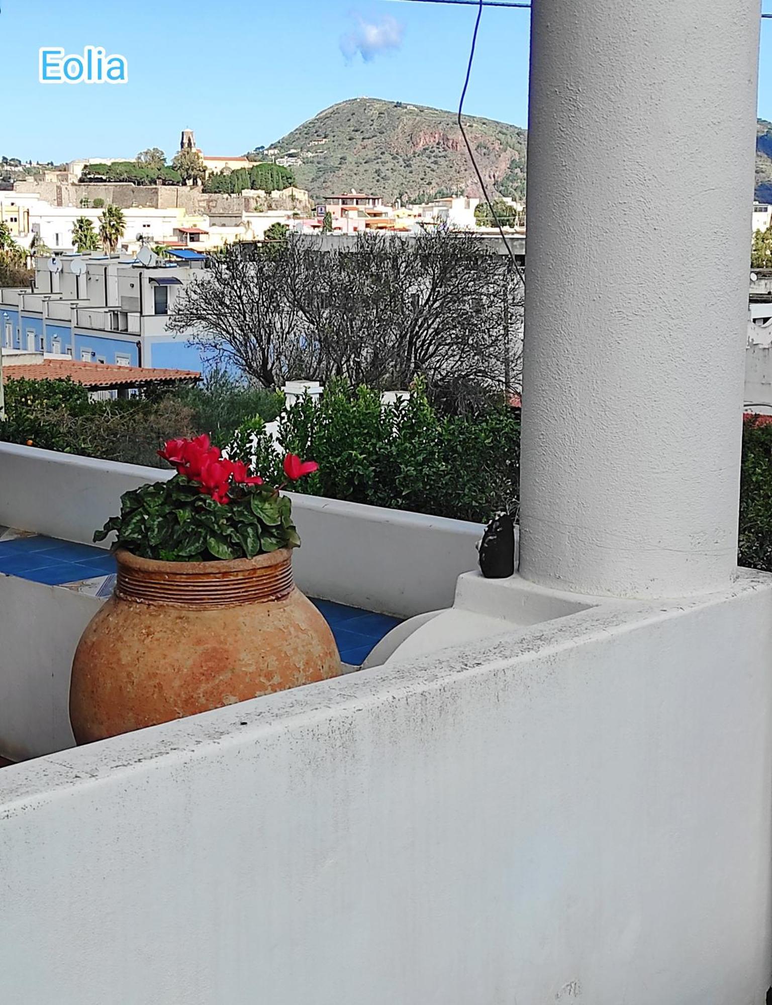 Holiday Home Mennulita ลีปารี ภายนอก รูปภาพ