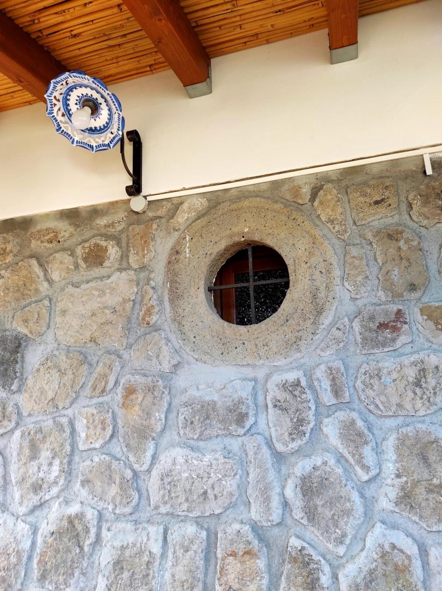 Holiday Home Mennulita ลีปารี ภายนอก รูปภาพ